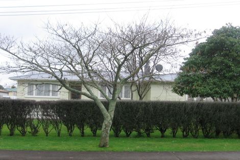 Photo of property in 3 Pratt Street, Papakura, 2110