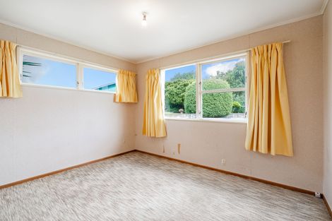 Photo of property in 17 Hilling Street, Titirangi, Auckland, 0604