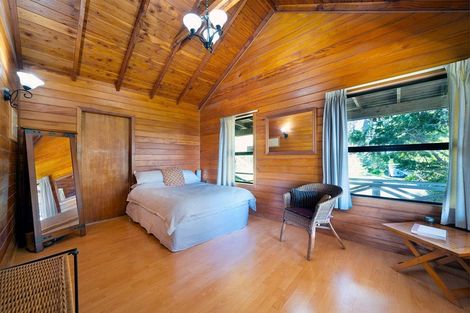 Photo of property in 182a Spur Road, Stillwater, Silverdale, 0993