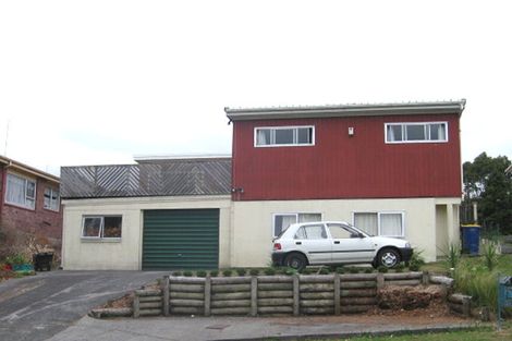 Photo of property in 2/21a Valley View Road, Glenfield, Auckland, 0629