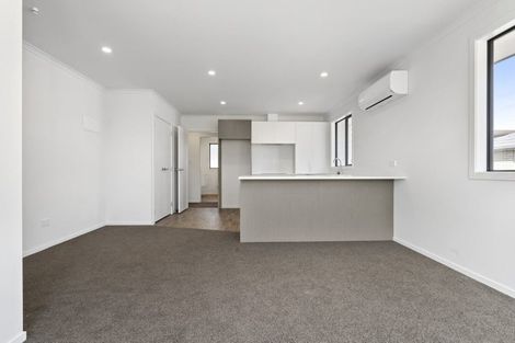 Photo of property in 53u2 Bandon Street, Frankton, Hamilton, 3204