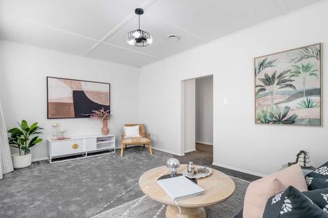 Photo of property in 14 Clapham Place, Whanganui East, Whanganui, 4500