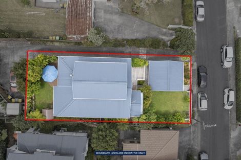 Photo of property in 1/6 Valley Road, Northcote, Auckland, 0626
