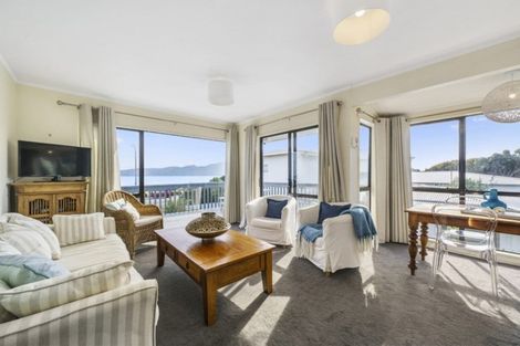 Photo of property in 70b Marine Parade, Paraparaumu Beach, Paraparaumu, 5032