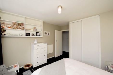 Photo of property in 4a Canberra Place, Redwood, Christchurch, 8051