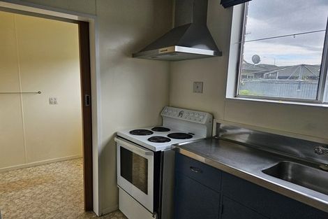 Photo of property in 2 Edwards Place, Terrace End, Palmerston North, 4410