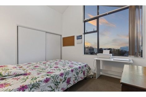 Photo of property in 49 Battalion Drive, Papakura, 2110