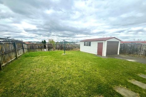 Photo of property in 29 Barneys Farm Road, Clendon Park, Auckland, 2103