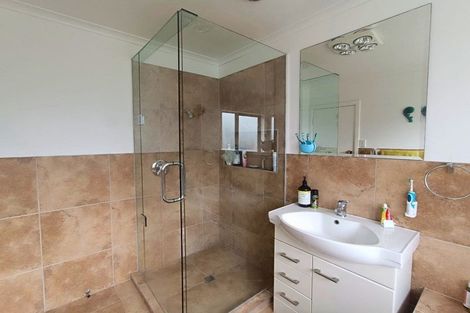 Photo of property in 17 Humphreys Grove, Titahi Bay, Porirua, 5022