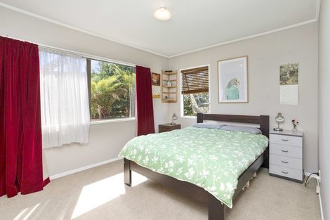 Photo of property in 8 Le Havre Place, Takanini, 2112