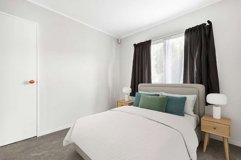 Photo of property in 2/17 Mcdougall Street, Manurewa East, Auckland, 2102