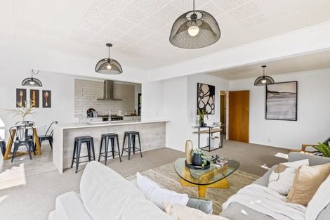 Photo of property in 63 Martin Road, Paraparaumu Beach, Paraparaumu, 5032