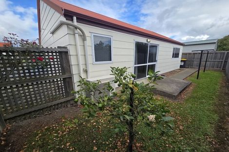 Photo of property in 2/15 Walton Street, Sydenham, Christchurch, 8023