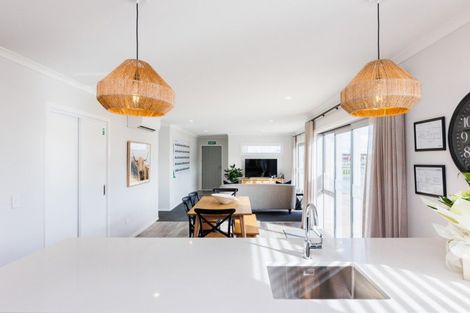 Photo of property in 65 Dundas Road, Sanson, 4817