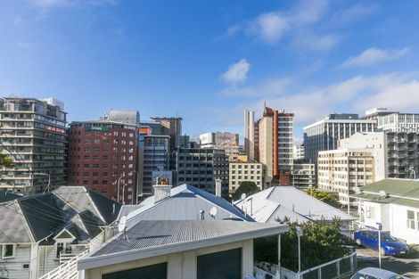 Photo of property in 1/24b Clifton Terrace, Kelburn, Wellington, 6012