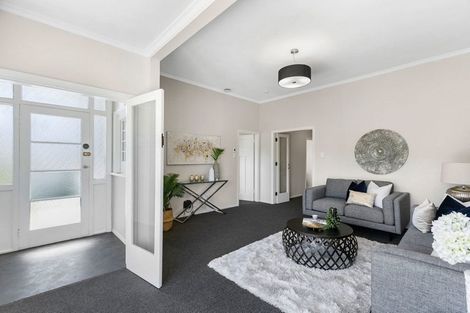 Photo of property in 19 Fernhill Terrace, Wadestown, Wellington, 6012