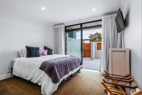 Photo of property in 88 Lake Terrace, Taupo, 3330