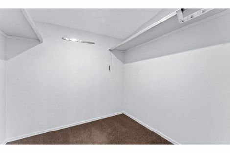 Photo of property in 21 Mariners View Road, Beach Haven, Auckland, 0626