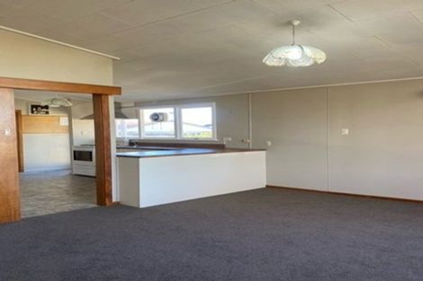 Photo of property in 84 Woodbury Street, Russley, Christchurch, 8042