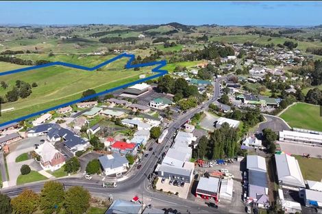 Photo of property in 122 Hurndall Street East, Maungaturoto, 0520