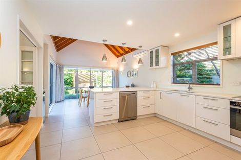 Photo of property in 30 Desmond Street, Merivale, Christchurch, 8014