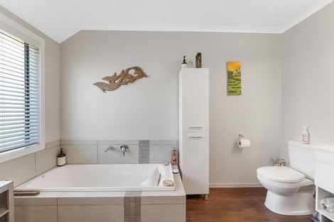 Photo of property in 10 Greenfield Lane, Stoke, Nelson, 7011