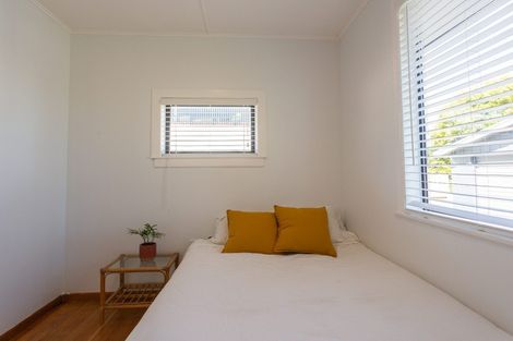 Photo of property in 215 Omata Road, Spotswood, New Plymouth, 4310