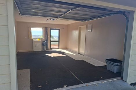 Photo of property in 120 Puketapu Road, Taradale, Napier, 4112