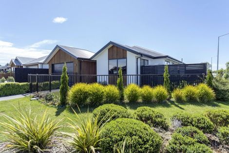 Photo of property in 69 William Nicholls Drive, Belfast, Christchurch, 8051