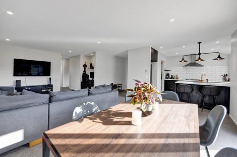 Photo of property in 191 Turuturu Road, Hawera, 4674