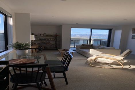 Photo of property in 15/52 High Street, Island Bay, Wellington, 6023