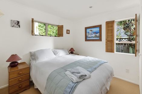 Photo of property in 43a Karu Crescent, Waikanae, 5036