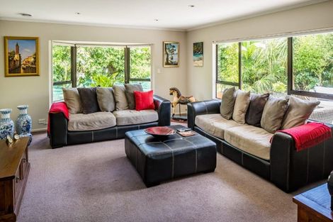 Photo of property in 7 Molyneux Close, Whitby, Porirua, 5024