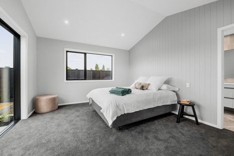 Photo of property in 52 Hugo Shaw Drive, Cambridge, 3434