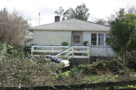 Photo of property in 16 Lewis Street, Te Kamo, Whangarei, 0112