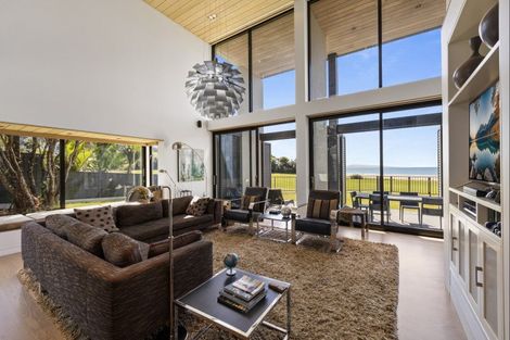 Photo of property in 35 Hector Lang Drive, Langs Beach, Waipu, 0582