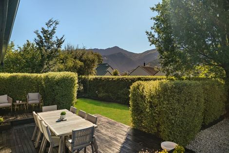 Photo of property in 65 Oregon Drive, Kelvin Heights, Queenstown, 9300