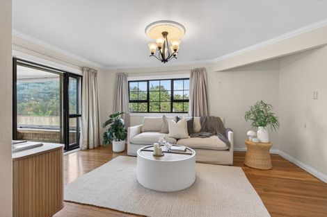 Photo of property in 2 Memorial Drive, Parahaki, Whangarei, 0112