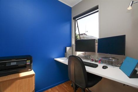 Photo of property in 4 Leonard Place, Dinsdale, Hamilton, 3204