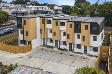 Photo of property in 1d Quincey Place, Massey, Auckland, 0614