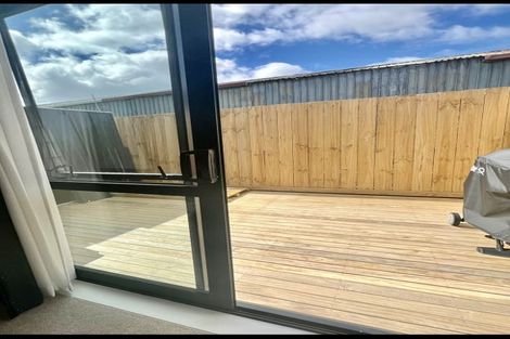 Photo of property in 6 Parenga Lane, Kumeu, 0810