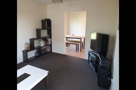 Photo of property in 64 Oakley Crescent, Hornby, Christchurch, 8042