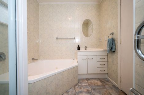 Photo of property in 710 Rainbow Avenue, Parkvale, Hastings, 4122