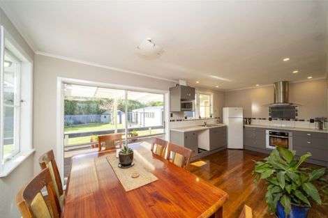 Photo of property in 4 Wera Street, Hawera, 4610