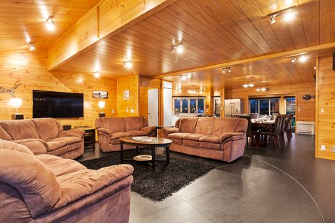 Photo of property in 7 Leeward Drive, Whitianga, 3510