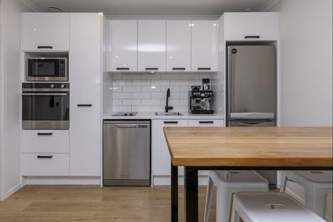 Photo of property in 207 Parekaawa Drive, Motuoapa, 3382