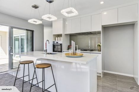 Photo of property in 31 Matata Drive, Takanini, 2112