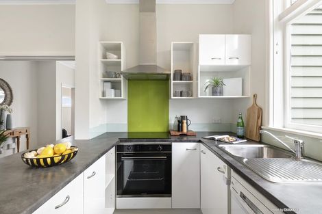 Photo of property in 2 Resolution Street, Lyall Bay, Wellington, 6022