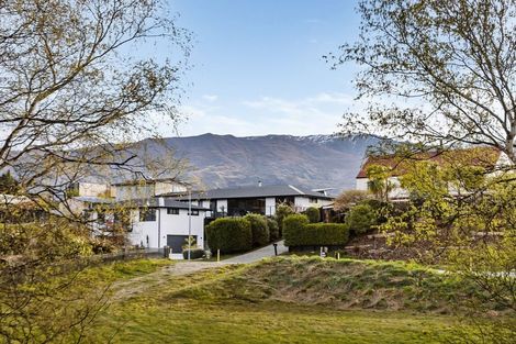 Photo of property in 37 Aurora Lane, Wanaka, 9305