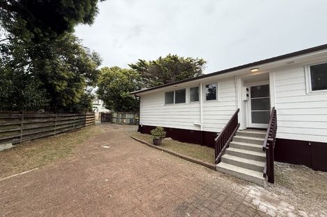 Photo of property in 20 Becker Drive, Weymouth, Auckland, 2103
